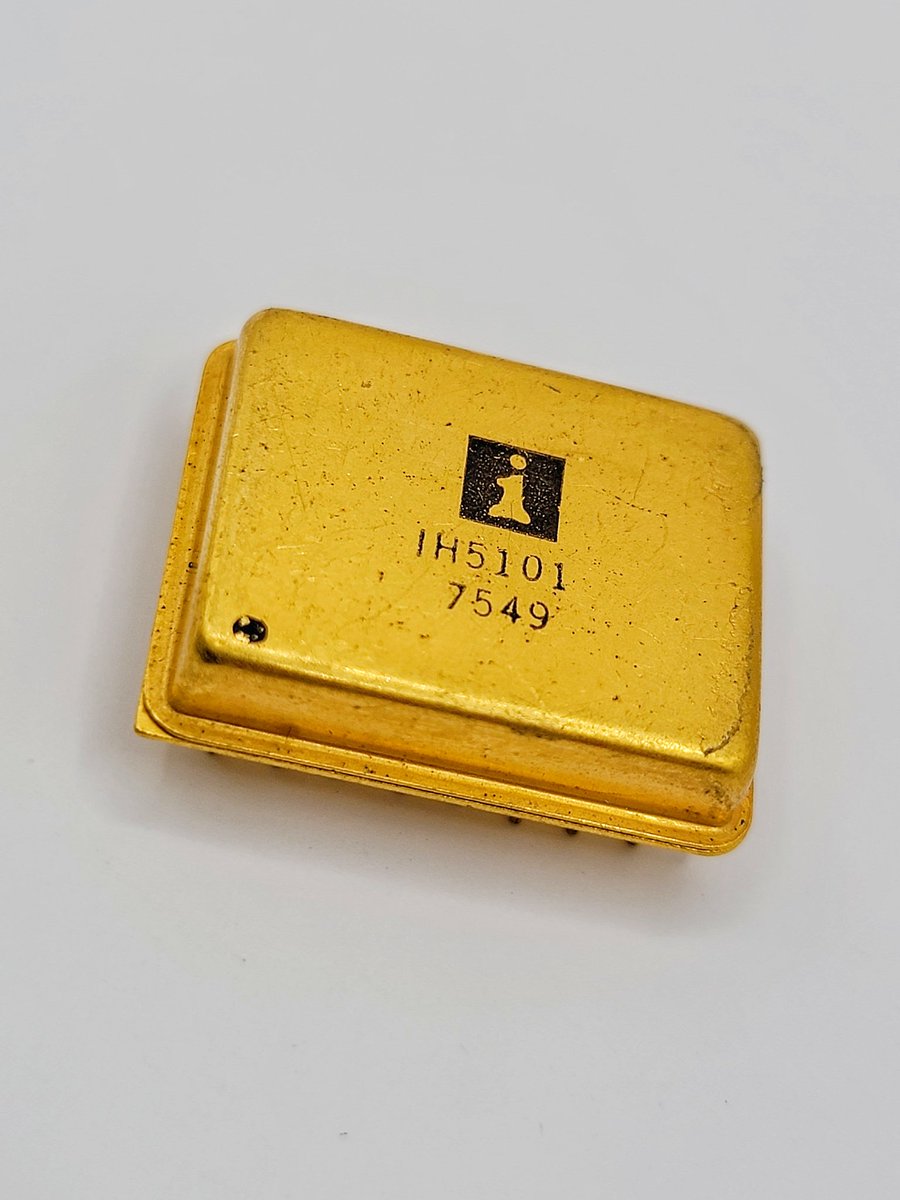 EvilMnkyzDsignz's tweet photo. The IH5101 from Intersil is a high frequency amplifier for transresistance amplification applications. The datasheet suggests it's perfect for amplifying vidicon tube output. More hi-res silicon photos in the thread below. (Post 1/4) https://t.co/Gv3GzUPcPK