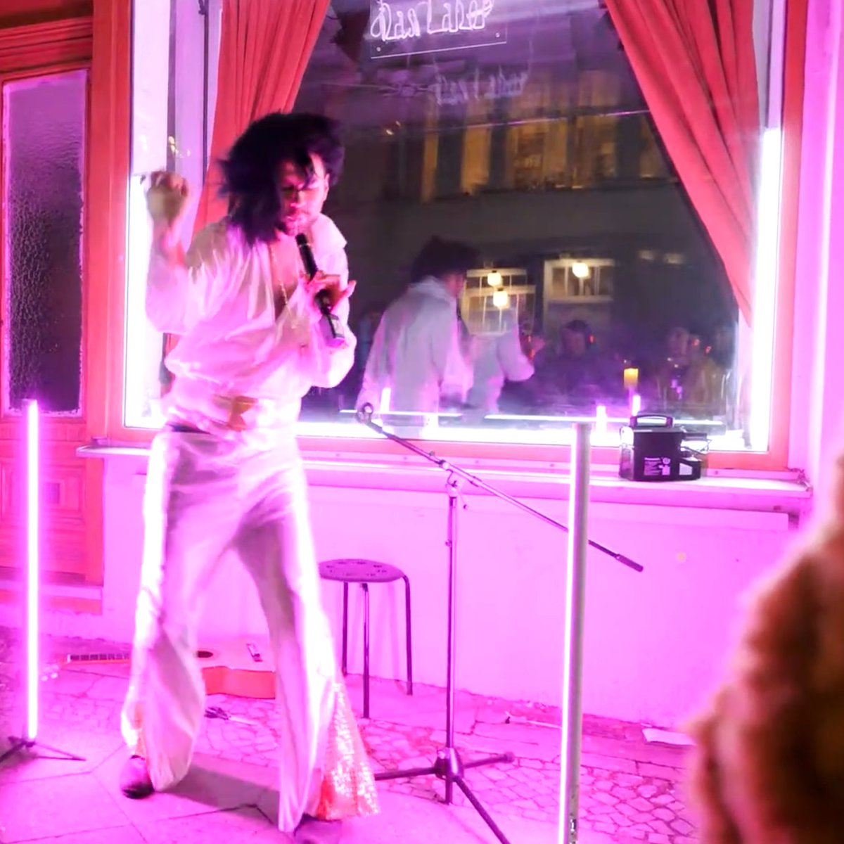 OperaLabBerlin's tweet photo. #throwback
From Dec 1st – 24th the collective for contemporary music theatre performed a shrewd and musically virtuoso showdown of conspiracy theories using compositions by the concept artist Johannes Kreidler. 
Watch all performances on:
https://t.co/TavdAvyQ0F https://t.co/bpmWnqB5Ol