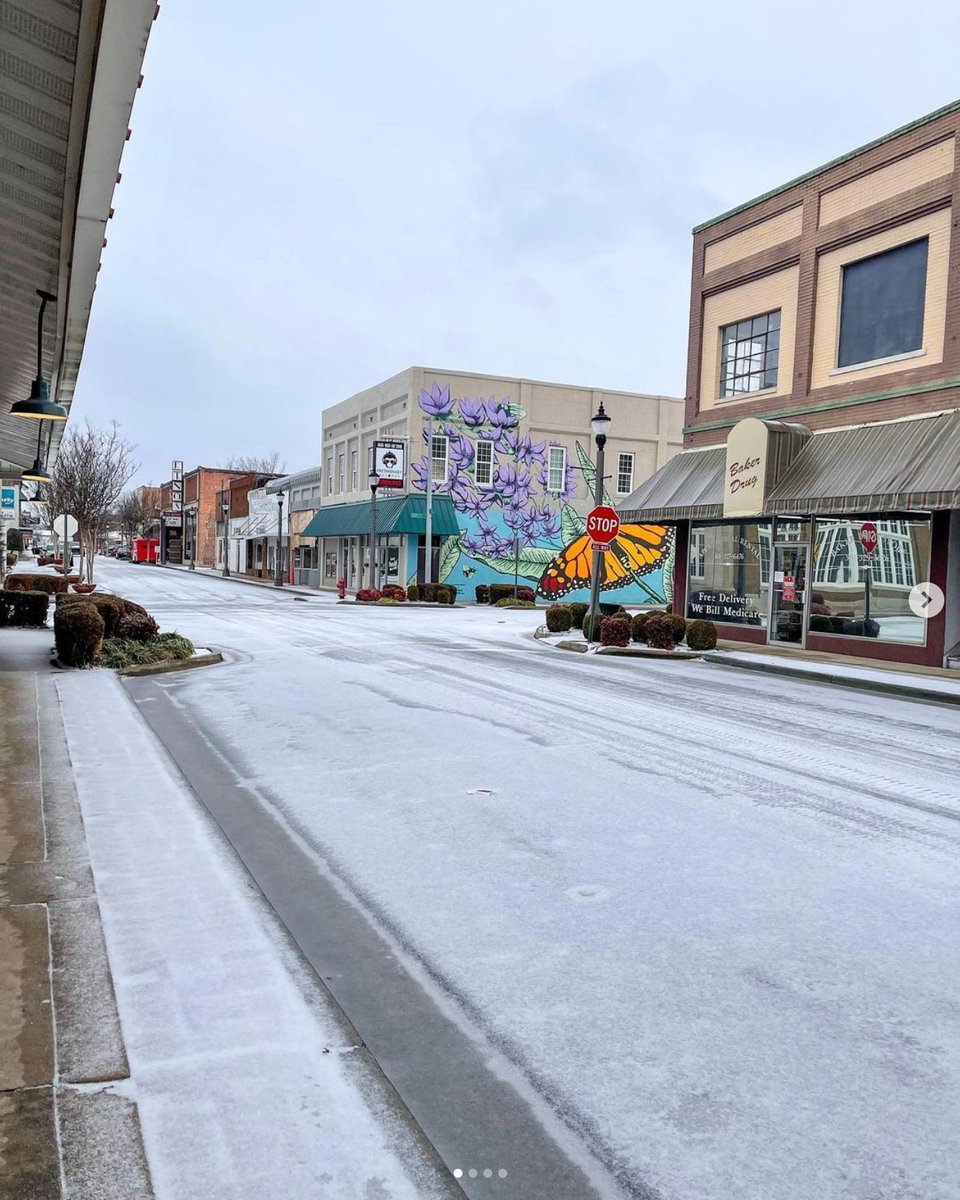 Downtown Conway tweet media