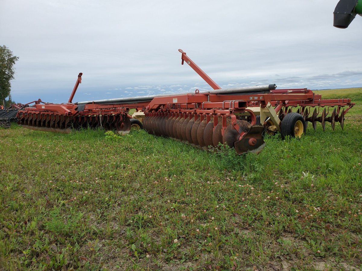 NGashyna's tweet photo. #freshtrade at Flaman Swan River.... 1997 Krause 2492NR 34ft Disc. Great condition for the year from a local customer. Just arrived on the lot π
https://t.co/fwmpVGyzWL https://t.co/06qxrFA4bg