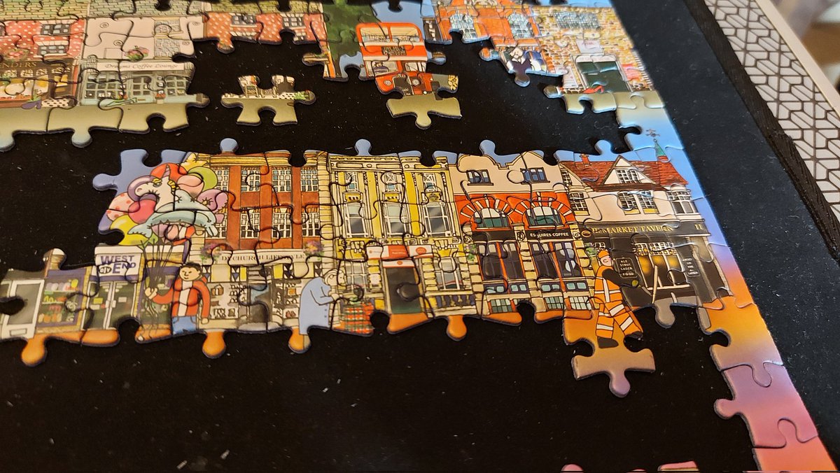 ahappystitcher's tweet photo. This week's jigsaw relaxation away from my phone. #Northampton town business by business. @FridgeStreet #famton #nn https://t.co/1UdbvDrgFp