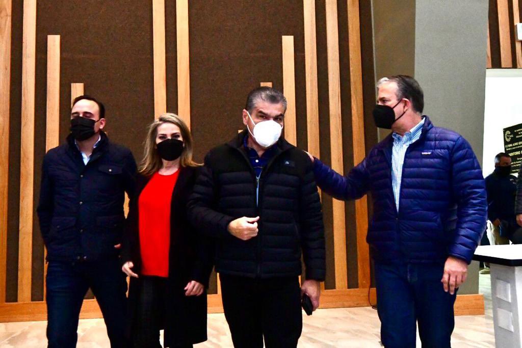 mrikelme's tweet photo. Les reiteré el apoyo y disposición de mi gobierno para conjuntar esfuerzos y sacar adelante los temas centrales de sus municipios; las prioridades siguen siendo la salud, reactivación económica y seguridad de nuestro estado. https://t.co/XMnbkWIJXv