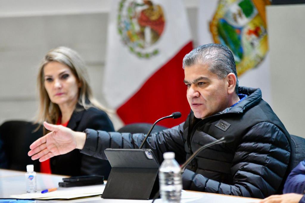 mrikelme's tweet photo. Les reiteré el apoyo y disposición de mi gobierno para conjuntar esfuerzos y sacar adelante los temas centrales de sus municipios; las prioridades siguen siendo la salud, reactivación económica y seguridad de nuestro estado. https://t.co/XMnbkWIJXv
