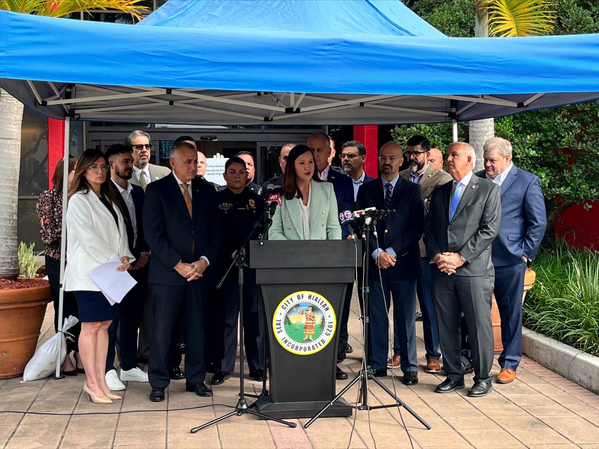 Florida will never become California, or any other state, that allows brazen criminals to organize massive retail crime sprees with seemingly no consequences.

We are fighting back with FORCE and partnering with state legislators this session.  

myfloridalegal.com/newsrel.nsf/ne…