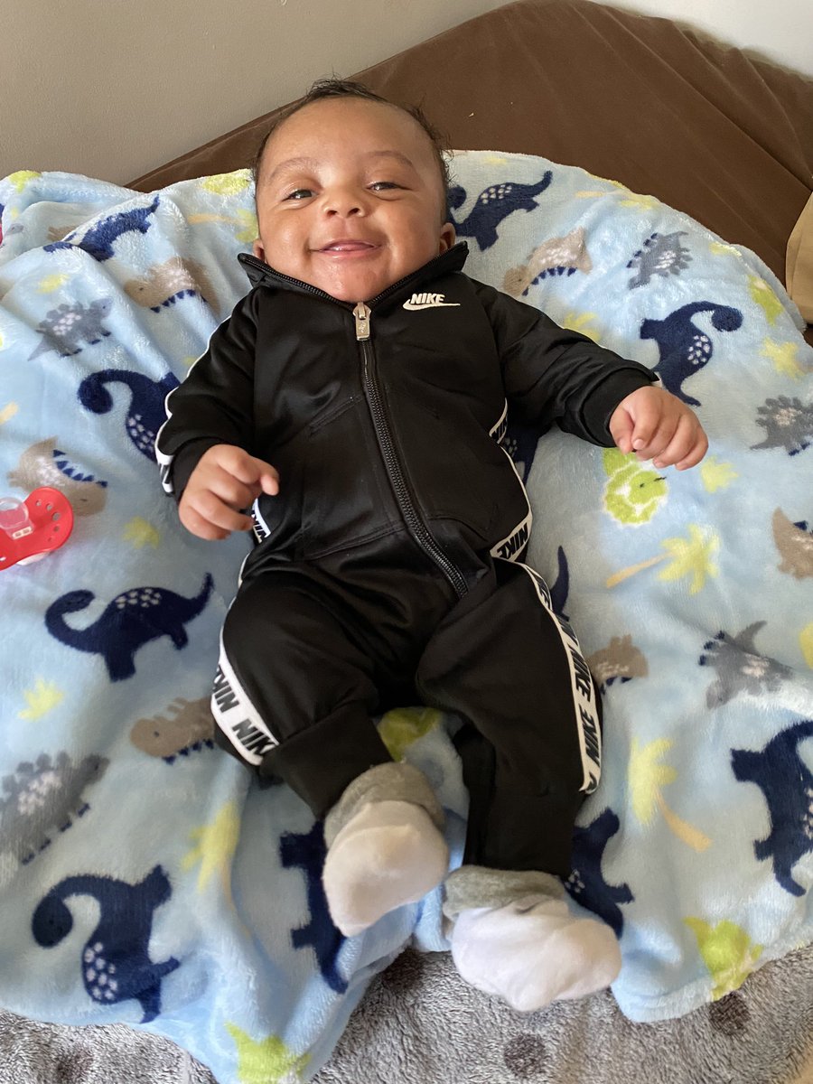 dailydoseofdej's tweet photo. my son was really my biggest blessing i got out of 2021 ❤️‍🔥😭 https://t.co/PGzFTysBKL