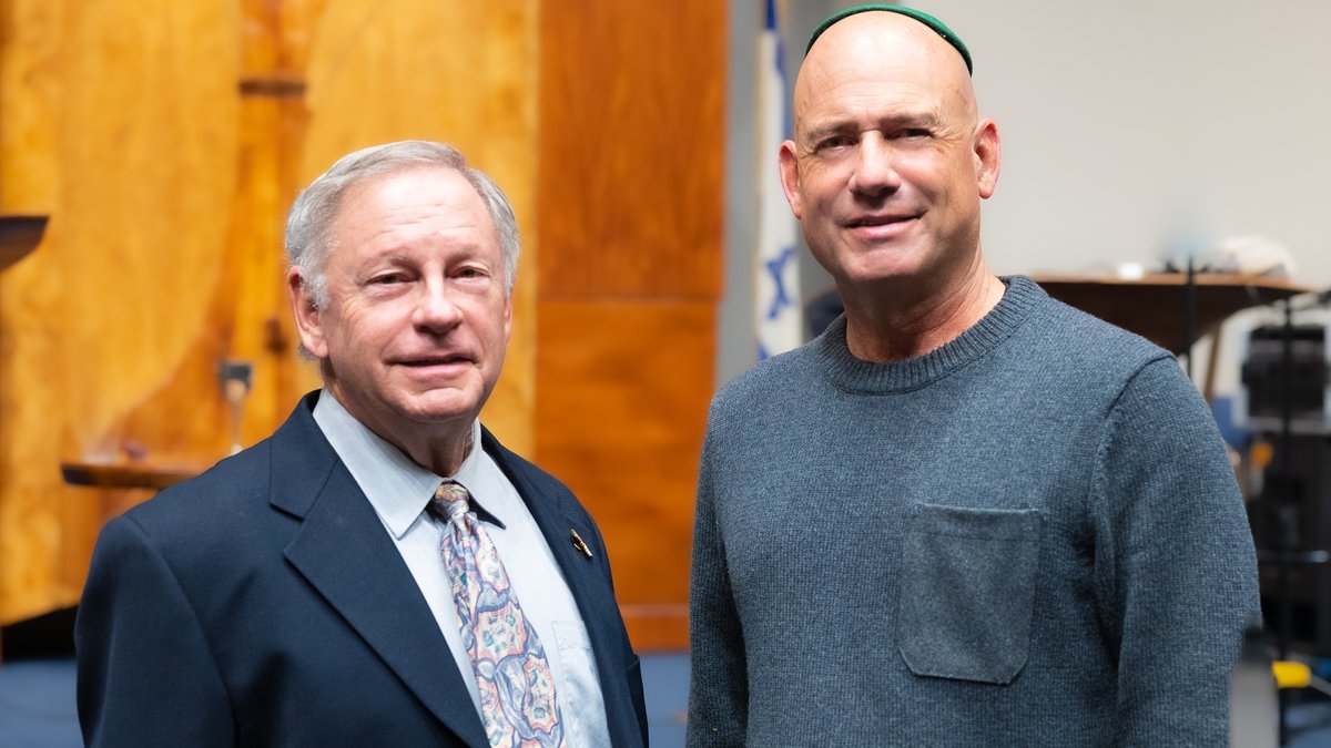 wshaules's tweet photo. With my friend Rabbi Michael Lotker last Friday for a wonderful Shabbat service. Look for my next YouTube episode which will feature Rabbi Michael as author of "A Christian's Guide To Judaism." https://t.co/MvHazAs974