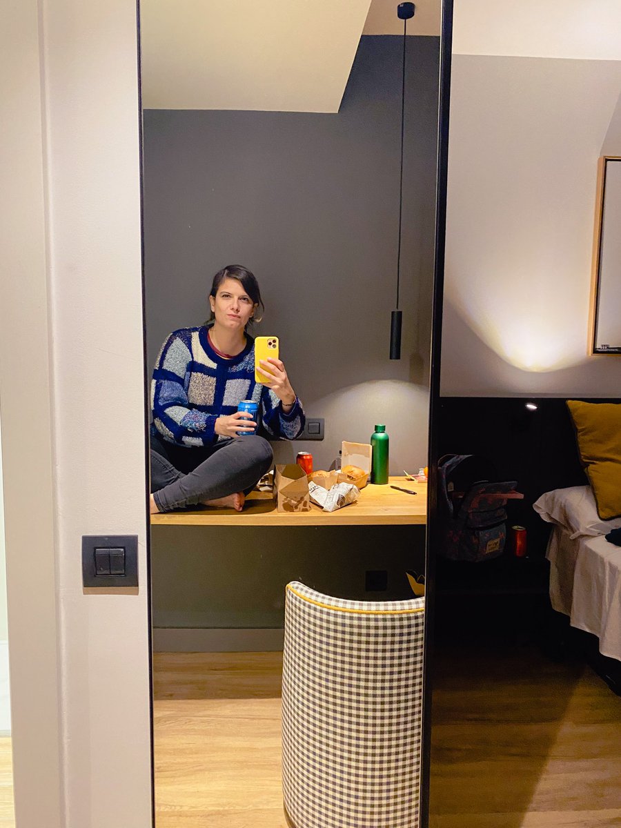 silviafooding's tweet photo. New year, new post and new playlist, as of course is tradition. 🍾✨

https://t.co/kX6H7YsNJ9

#havefunkeepfooding #newyear #happy2022 #january #newyearresolutions #happynewyear #hotellife #bolgger https://t.co/3jEEtBBhMy