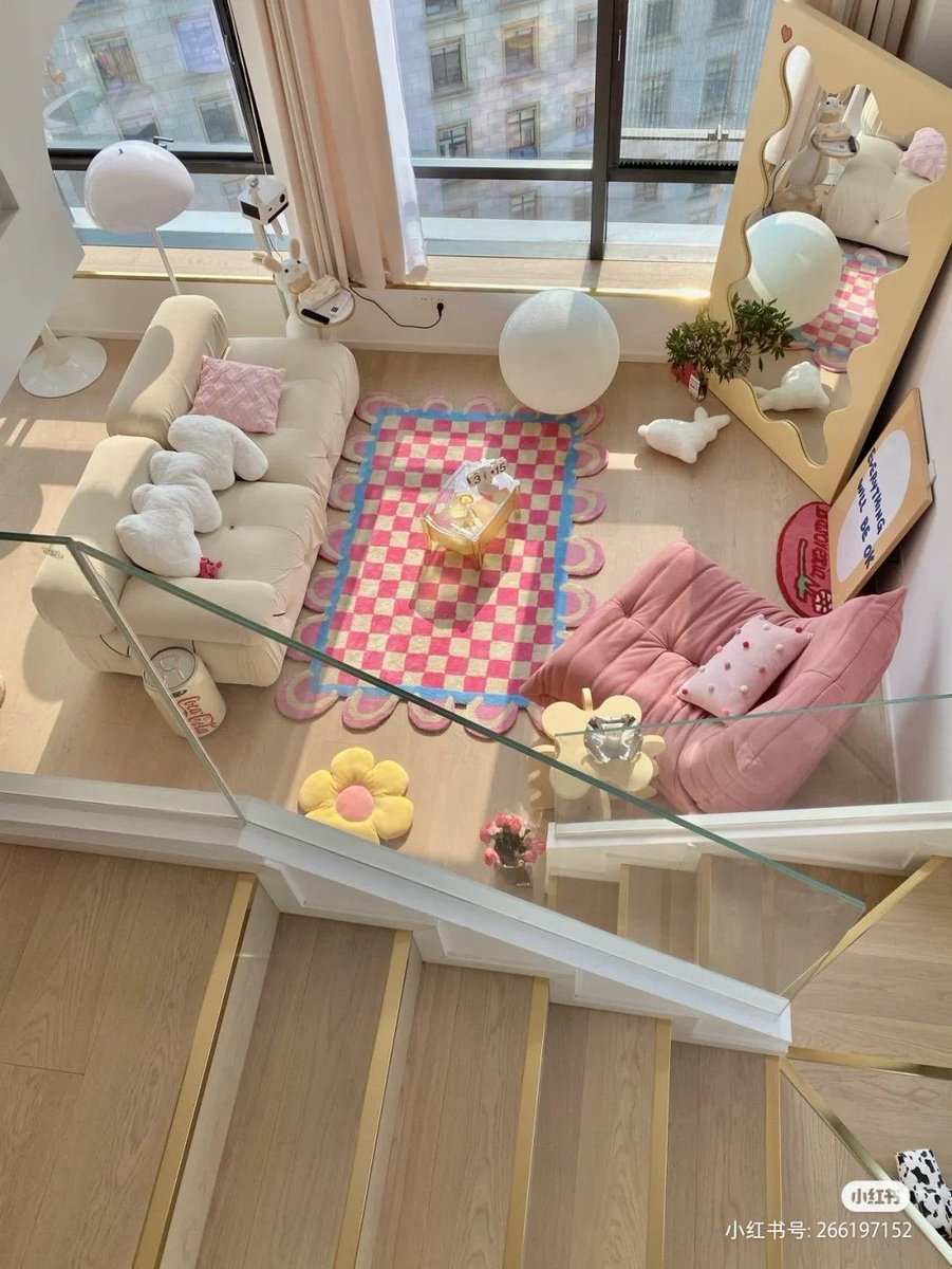 softparisian's tweet photo. bright colourful interiors have my heart https://t.co/2DwmJYb2LQ