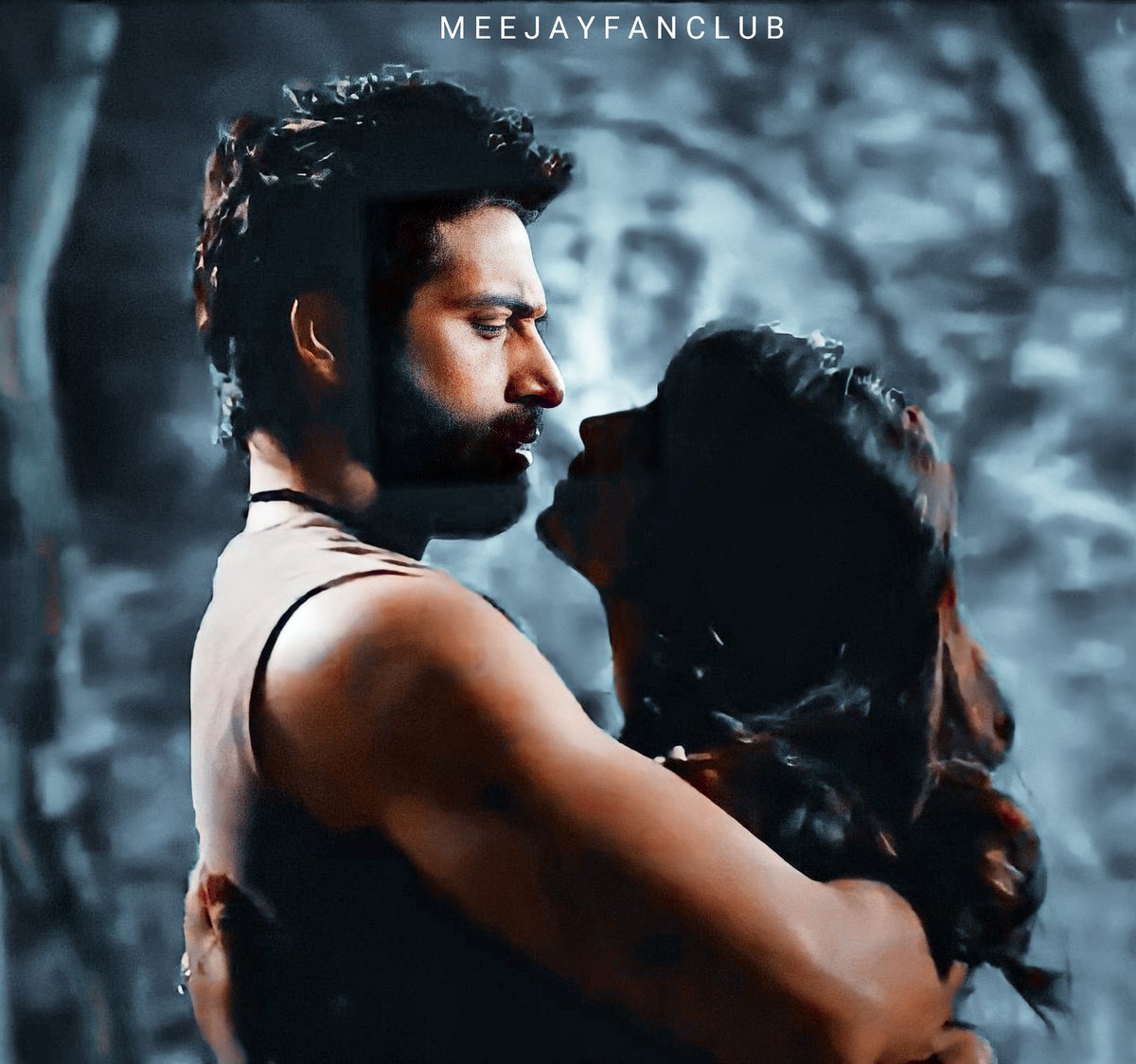JustMeeJay1's tweet photo. ❤️SUKOR❤️
@meera1611 @veejay_k #MeeraDeosthale #VijayendraKumeria #MeeJay #MeeJayForever #SurajRajvanshi #Chakor #SuKorForever #Udaan #ReCastMeeJay @guroudevbhalla @gada_dhaval @ColorsTV https://t.co/0PzDKepX0Q