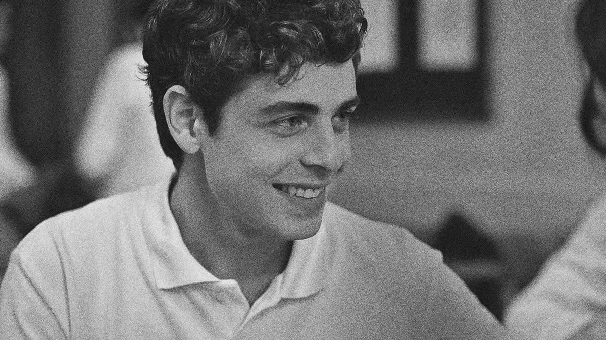 egneredits's tweet image. “You know she&apos;s in love with me.
She will go anywhere I go.”

#egner