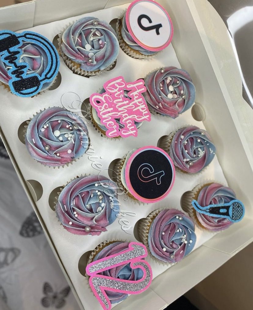TikTok cupcakes instagram.com/bimmiebakes/p/…