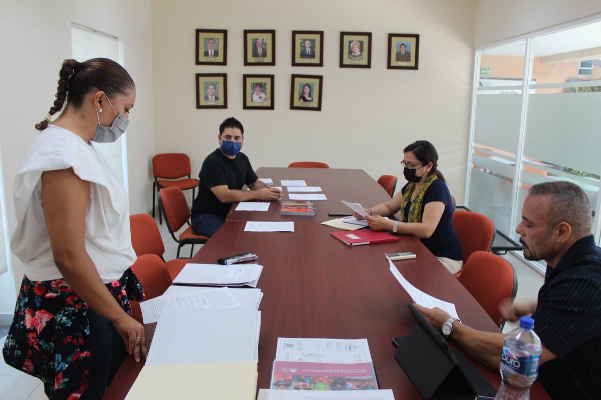 JAPColima's tweet photo. Con gran alegría damos la bienvenida a la Ing. María Luisa González André, quien recibió del C.P. Víctor Ursúa Álvarez la Presidencia de la Junta de Asistencia Privada y Representante legal por el período 2021- 2024.
¡Bienvenida!  👏🏼 https://t.co/TYsSsdBcf5