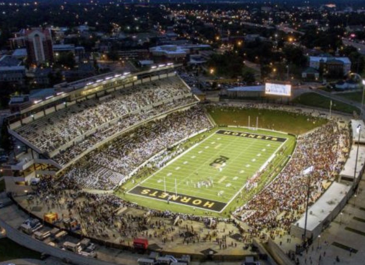 jawon_howell's tweet photo. Blessed to receive an offer from Alabama State 🐝 https://t.co/dVtwll01KV