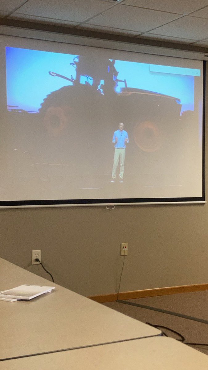 Joe Braml tweet media