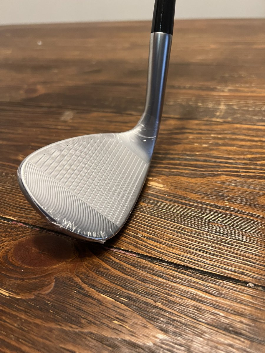 tba1255's tweet photo. This sweet surprise just showed up at my door! Reviews coming soon. Thanks @ClevelandGolf @nextgolfer #CBX https://t.co/8Hy1cNsaDr