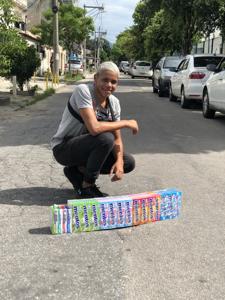 MentosVitor's tweet photo. Se ninguém te apoia, vai sozinho. Seja o primeiro a acreditar no seu sonho! 🙏 https://t.co/GuTc63NVEA