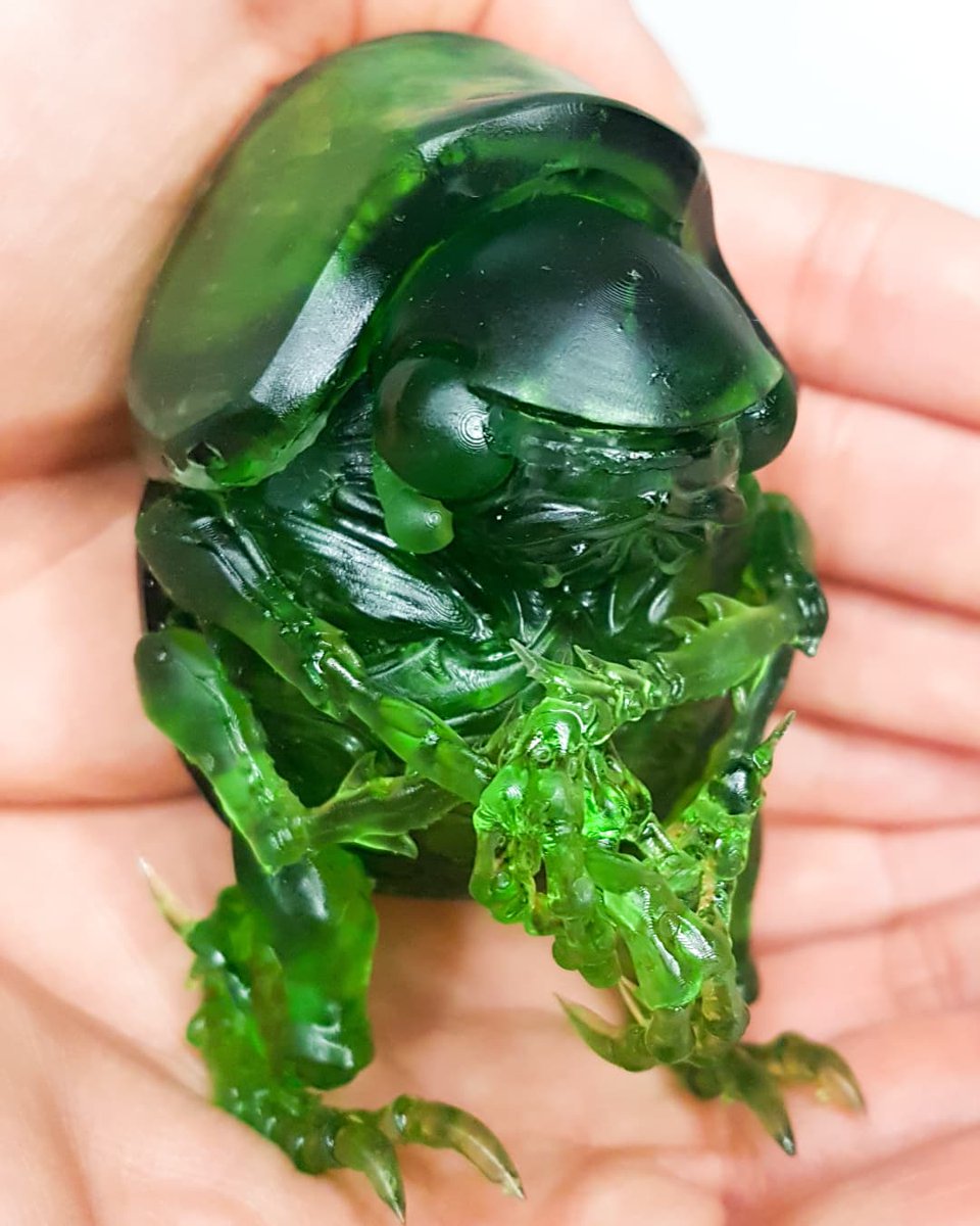 LittleRoadLabs's tweet photo. Woo boy! The #YearOfTheBeetle is in full swing!
Here are some professional pics of the face of the #MeekBeetles, the Scarab!
We are already looking for suppliers to create the molds and garage kits and we will start preorders soon!
#NFT #NFTCommunity #NFTcollectibles #3Dprinting https://t.co/TKszl7KskY