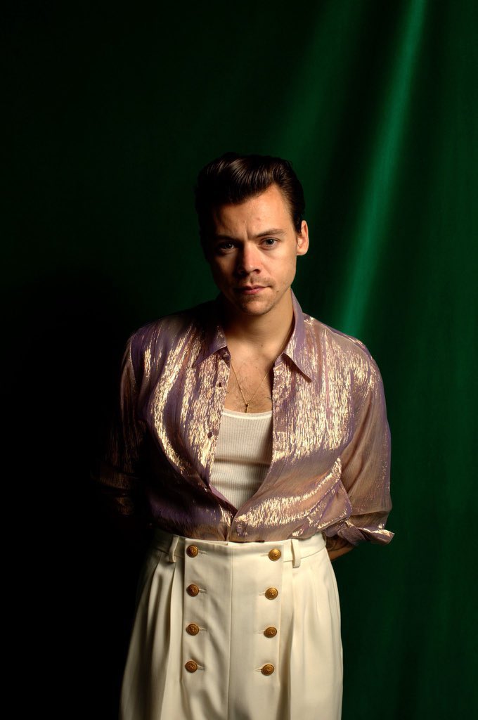 hsitaliacandids's tweet photo. Harry per un servizio fotografico nel 2019 circa! https://t.co/WbfiBsxLjX