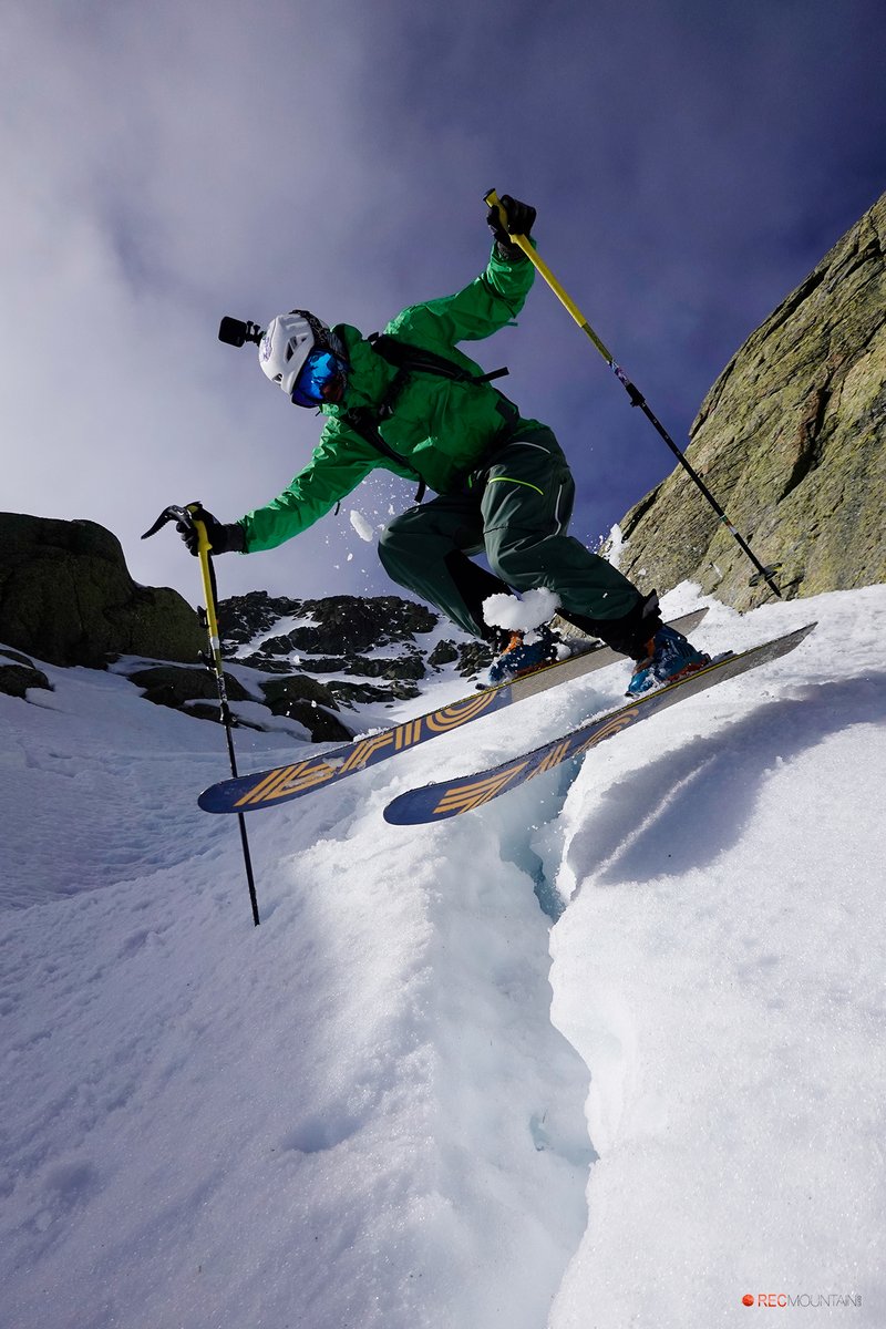 RECmountain tweet media