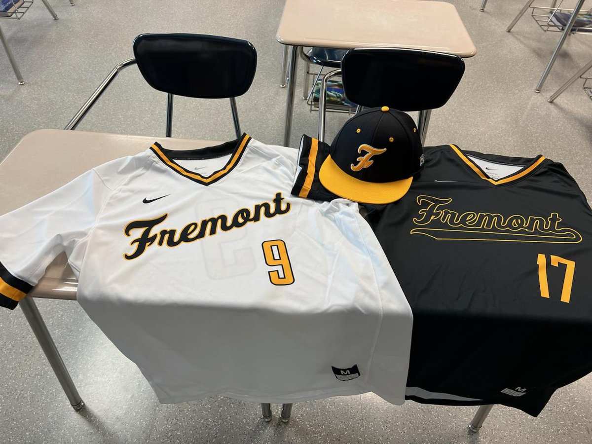 FmtNEBaseball's tweet photo. Spring Uni's are in!!! Only 55 days until the start of spring practice!! #Family #FremontStrong https://t.co/RzyexVabLo