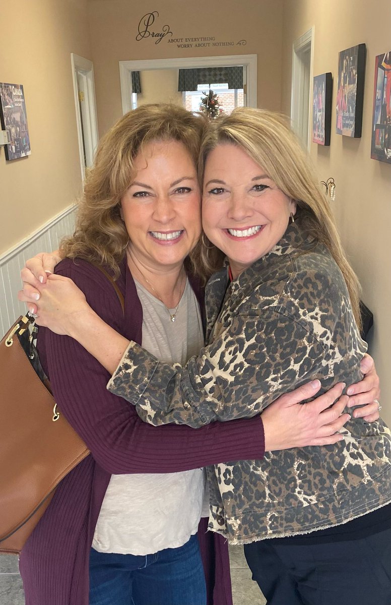 Hope_Out_Loud's tweet photo. How is 2022 going so far Hope Out Loud Family? Let us know! 

Last, but not least, Linda’s word for 2022 is Margin! 😁

“Recently, I started being intentional to add MARGIN into my daily schedule and asking God to give me divine appointments.”

#hopeoutloud #2022goals https://t.co/Qjt2HGLmHm