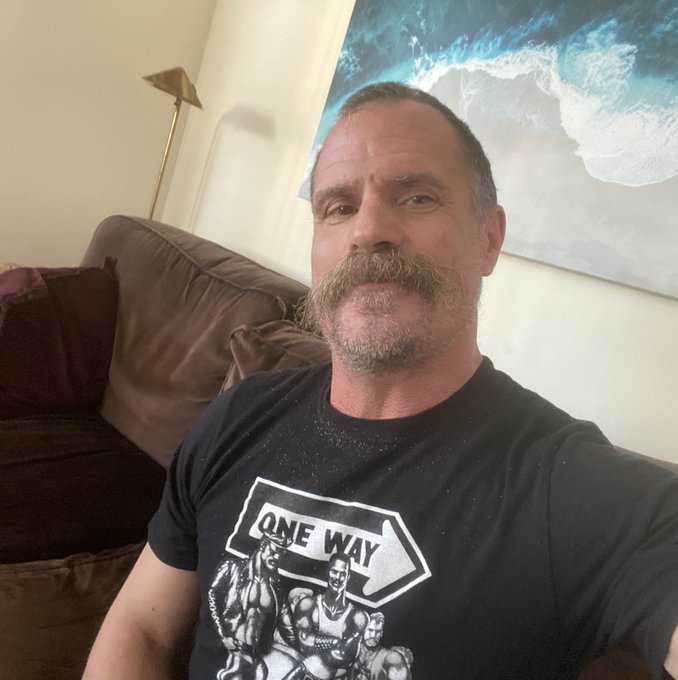 Guess who got fitted for full @LanglitzLeathrs today? https://t.co/xfZ2XUAbJP<a class="tags" target="_blank" title="On Twitter" href="/?out=eyJ0eXAiOiJKV1QiLCJhbGciOiJIUzUxMiJ9.eyJpYXQiOjE3MTk4Mjc2MzYsImlzcyI6InR3cG9ybnN0YXJzLmNvbSIsIm5iZiI6MTcxOTgyNzYzNiwiZXhwIjoxNzUxMzYzNjM2LCJyZWRpcmVjdF91cmwiOiJodHRwczovL3R3aXR0ZXIuY29tL0xhbmdsaXR6TGVhdGhycyJ9.SoKgO94sjqZfB5G1NyeqcyS1Qkw2lcqBvYfmVl5TT9ltTFA3tiZ1wUyajmixMW9QOqgePjtkKYKoq-wCV2Vniw">@LanglitzLeathrs</a><a href="/tag/supreme"class="tags"><span>#supreme</span></a><a href="/tag/thenorthface"class="tags"><span>#thenorthface</span></a><a href="/tag/chav"class="tags"><span>#chav</span></a><a href="/tag/scally"class="tags"><span>#scally</span></a><a href="/tag/filmedi"class="tags"><span>#filmedi</span></a>