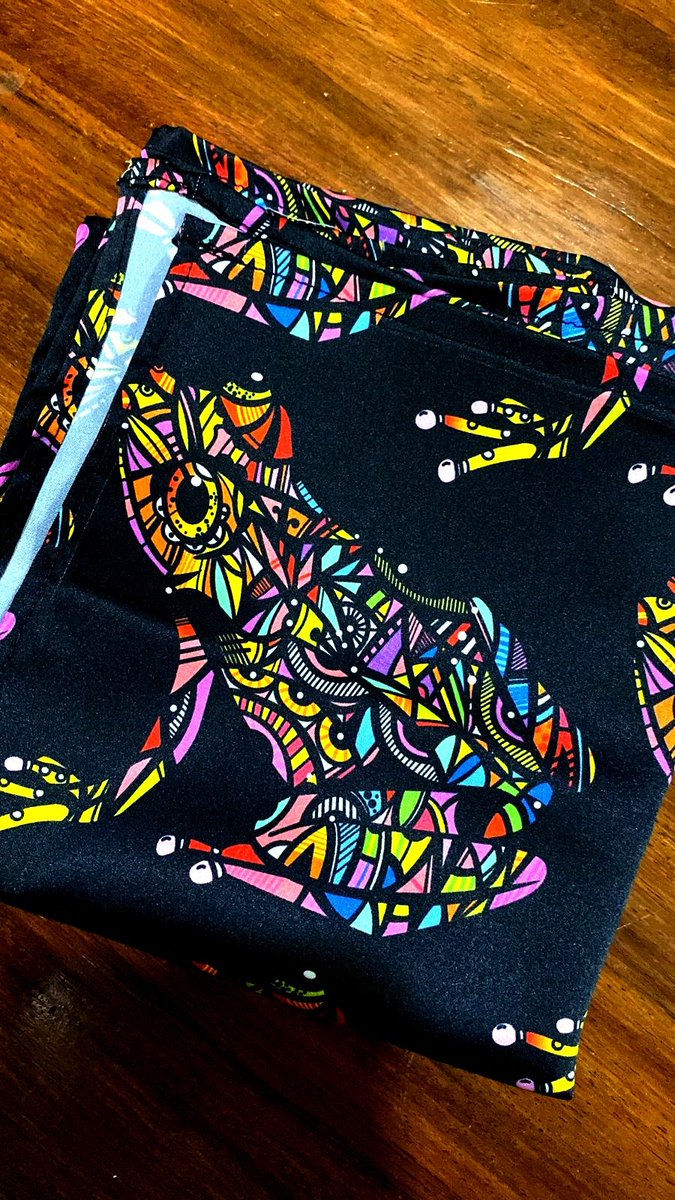 ReiBlinky's tweet photo. #bandalas #ReiBlinky #art #digitalwork #Textile #streetart #streetlife #fashion  #coqui #tendencias #colorfullife https://t.co/ggQs76x8nl