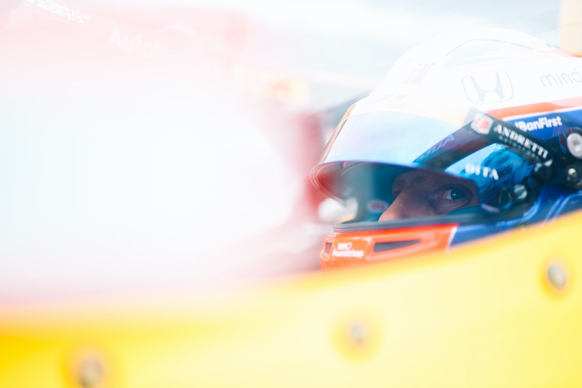 IndyCar's tweet photo. All eyes on 2022.
#INDYCAR https://t.co/iGlH1i7STz