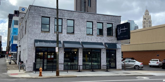 Metropreneur's tweet photo. .@freedomalacart's long-awaited opening Downtown has been voted Best Small Business Success Story of 2021: https://t.co/9bEy5KIKDy https://t.co/B4ZNjsfhgw