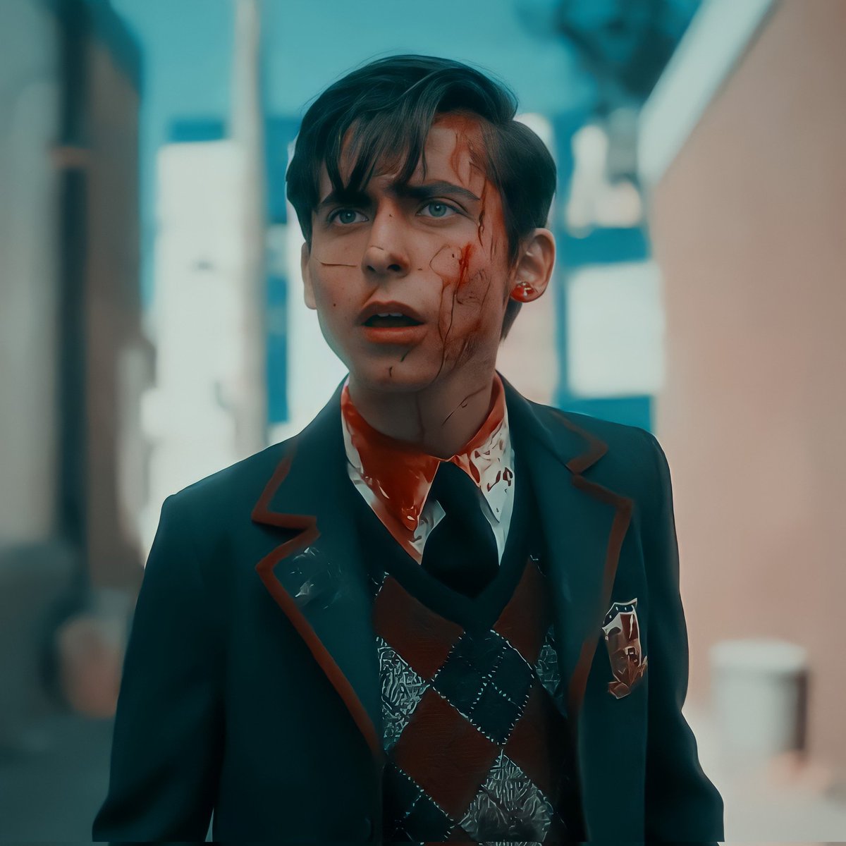 httpshargreeves's tweet photo. — "I don't belong anywhere. Thanks to you." — Five Hargreeves. https://t.co/1fSJiUQ4SN