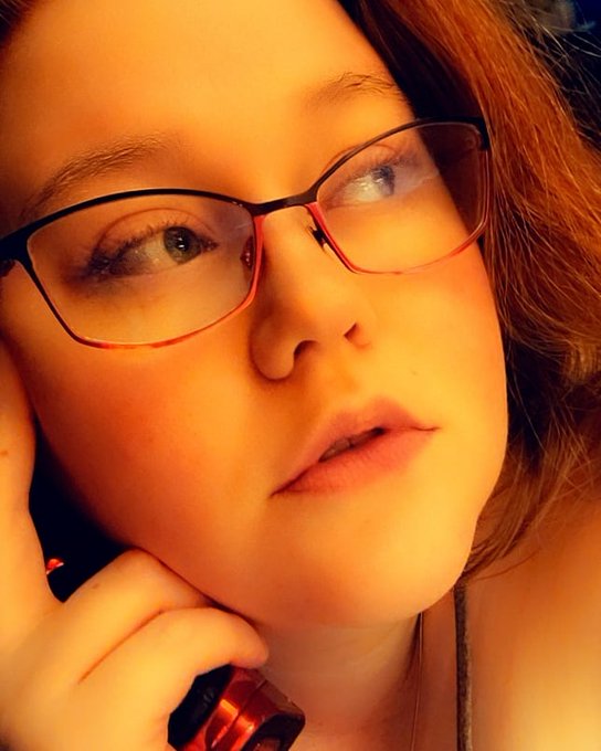 Thinking about just live streaming and doing flash shows since I can't do anything else u think I should<a href="/tag/redhead"class="tags"><span>#redhead</span></a><a href="/tag/bbw"class="tags"><span>#bbw</span></a><a href="/tag/pornhub"class="tags"><span>#pornhub</span></a><a href="/tag/camgirl"class="tags"><span>#camgirl</span></a><a href="/tag/chaturbate"class="tags"><span>#chaturbate</span></a><a href="/tag/onlyfans"class="tags"><span>#onlyfans</span></a>