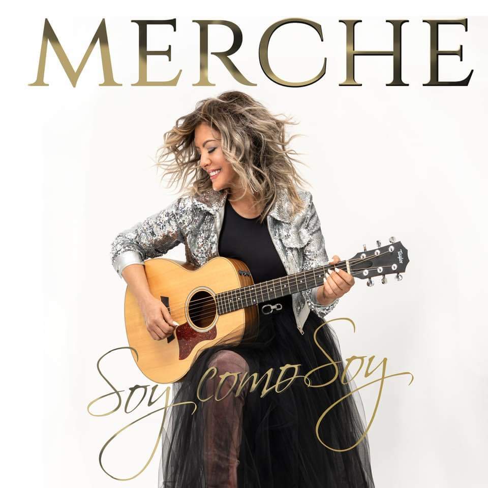 DCFMerCatalunya's tweet photo. Hoy se nos antoja un regalo de última hora para los #ReyesMagos...
Queremos que #SoyComoSoy de nuestra @MercheOficial sea #N1CanalFiesta1.
Qué dices a eso @dominguezja llegará nuestro deseo a tiempo?
#Deseos2022 #Merchitos #20Conmigo @canalfiesta https://t.co/CCplxVtKz1