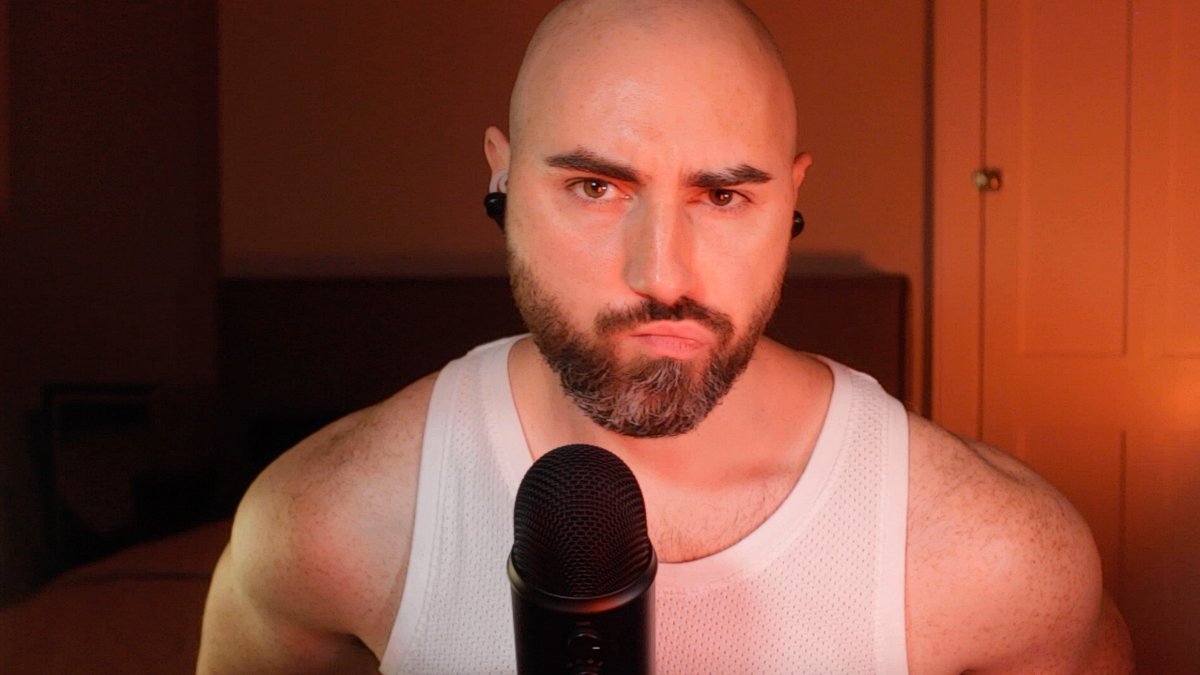 asmrmonster_'s tweet photo. Latest ASMR 🧡 filming the next set of tingles tonight!
https://t.co/lKnEdjm61C https://t.co/okTavPBnQn