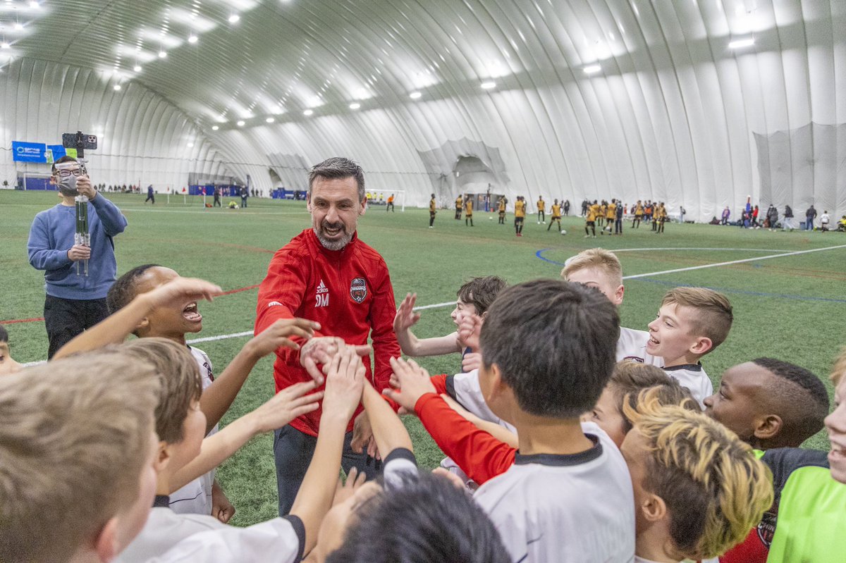 chinooksoccer's tweet photo. What a way to enter 2022 ! #CMSAWinterClassic @cmsasoccer ⚽️ https://t.co/mOp1vRDIq7