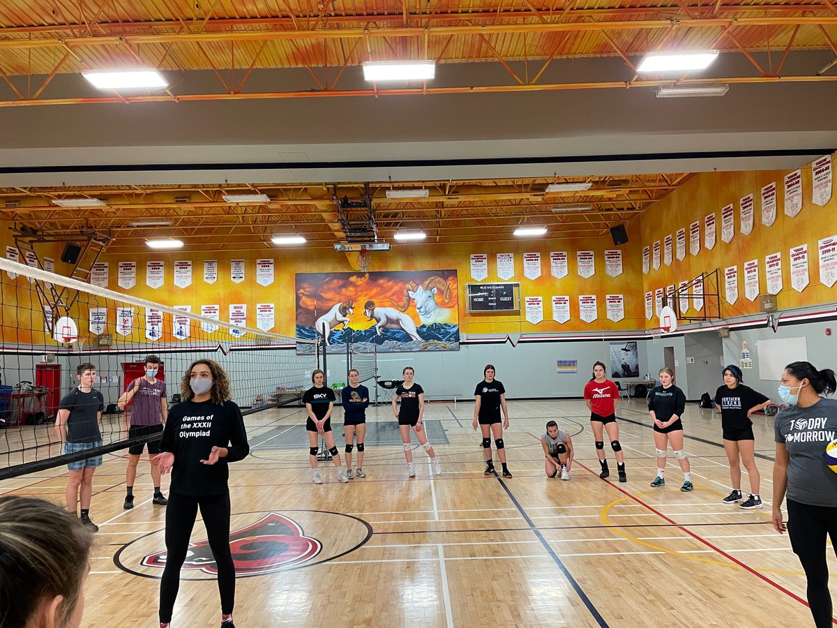 Thank you Volleyball Yukon for having us over the holiday break ! We are so excited to see you play some beach volleyball this summer☀️