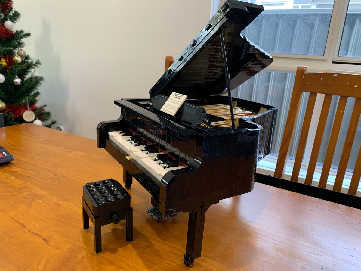 StephPenny1's tweet photo. For all you nerds and music lovers out there, I present to you my finished LEGO piano!
#holidayprojects
#embracethenerd
#ilovelego https://t.co/W4MVHrdDFc