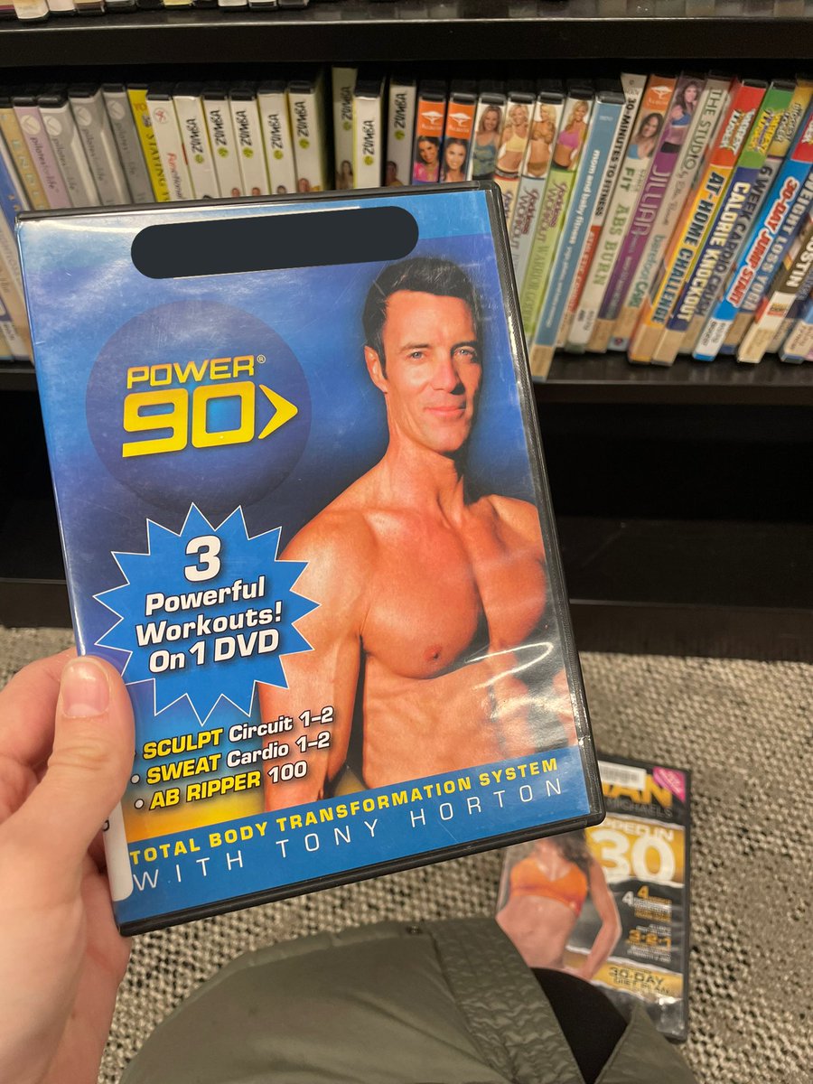 runner_carm's tweet photo. First day of the next workout dvd from the library. Never tried any @Beachbody or #tonyhorton #power90 workouts before. This one felt a little cheesy but sure felt the burn and sweated during the Sculpt circuit! #teambeachbody #StrengthTraining #runner https://t.co/3Zy7DVehDR