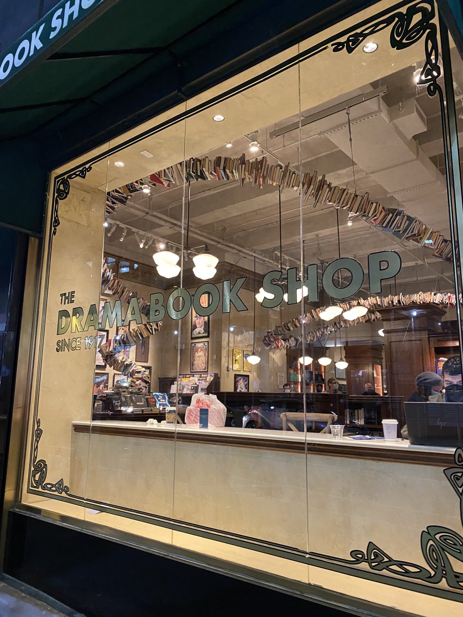 lizcriolla's tweet image. Loving The Drama Book Store! @Lin_Manuel #finallyhere