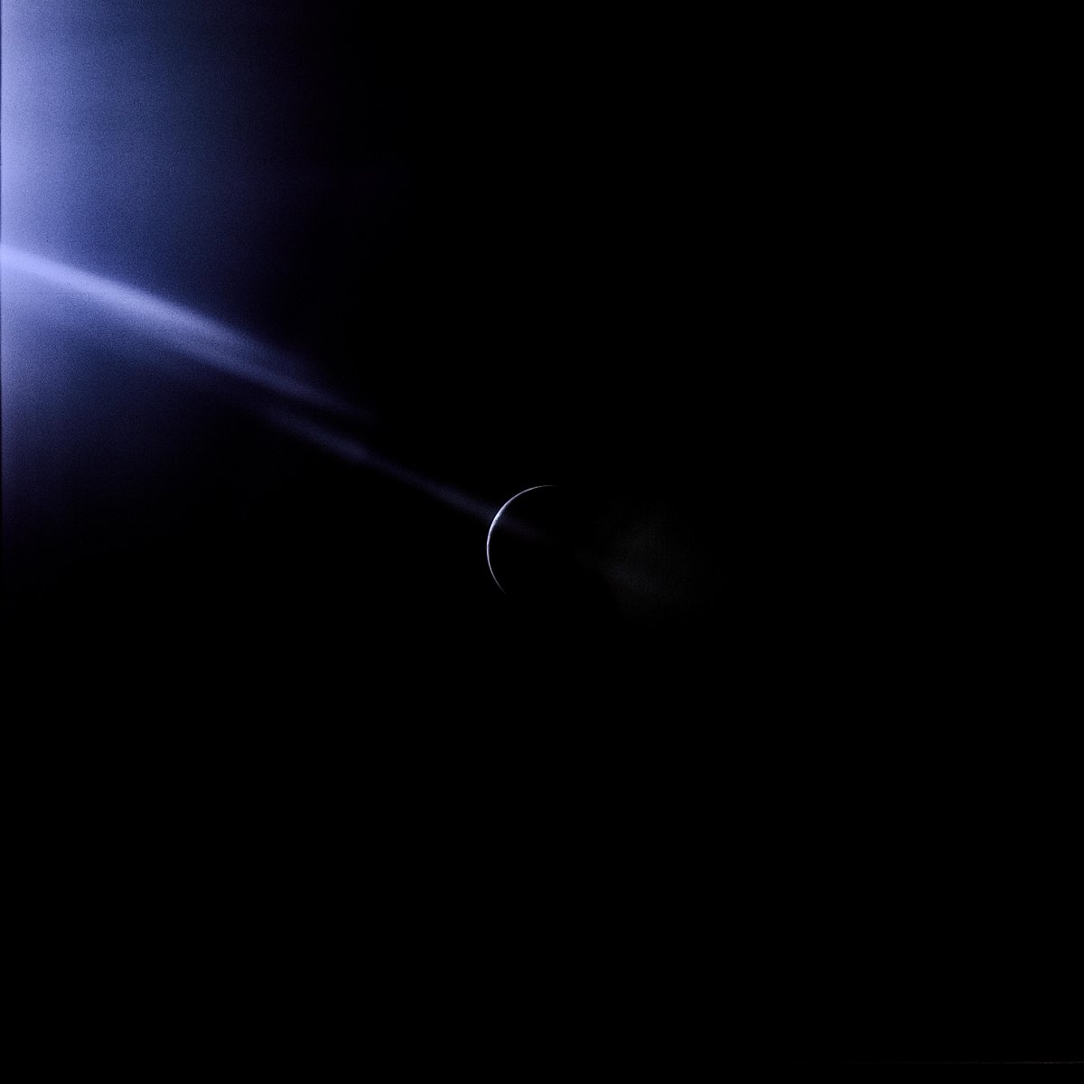 Spacehttp_'s tweet photo. Earth from Apollo 15

#AstronomicalObject #Sky #Space #Event #ElectricBlue https://t.co/8Hfuthr1z8
