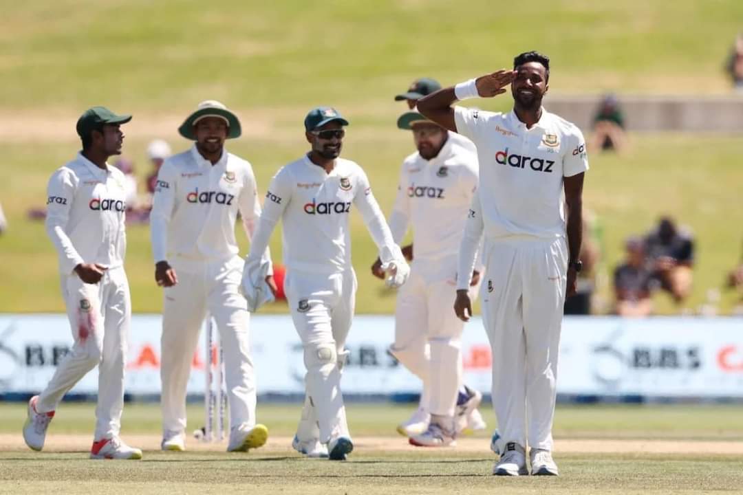 _prottuy's tweet photo. 40 runs shy from making history. 
#BANvsNZ #NZvBAN @BCBtigers @BLACKCAPS https://t.co/3yE6t4XXcv
