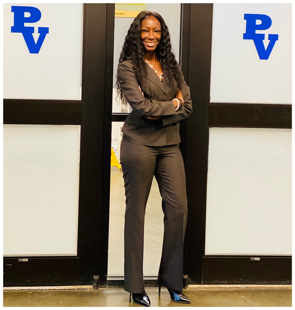 2LoveMoore's tweet photo. Introducing the Dean of Instruction 💙🤍
#newbeginnings #newjourney #newseason #walkinginpurpose #grateful #thankful #blessed #servantleadership #called #chosen https://t.co/vq6EVWZNY7