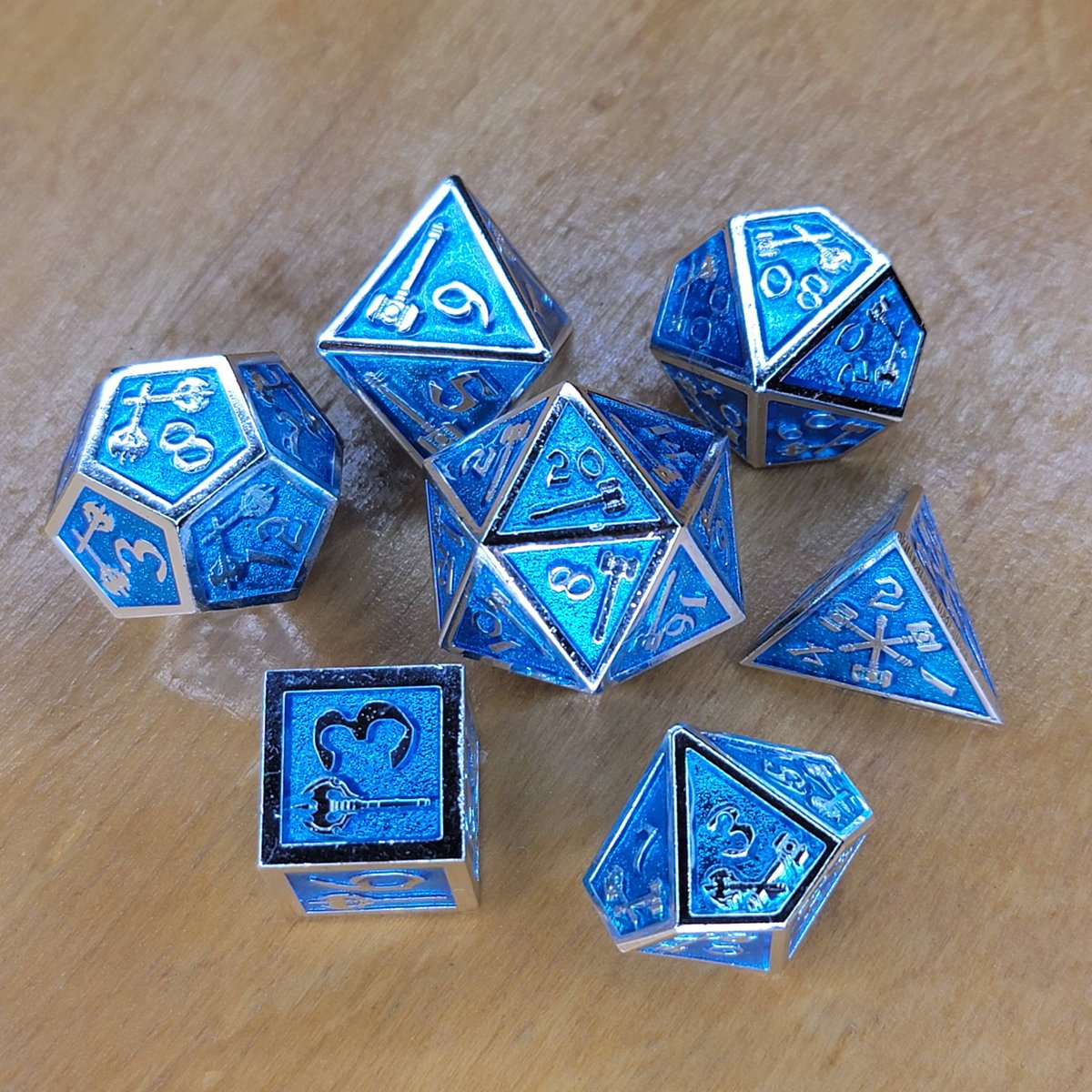 ModernArtifice's tweet photo. Daily Dice Giveaway! Cerulean Battle Master!

Rules:
1. Follow Us
2. Comment tagging a fighter
3. Share/Retweet this post!

Winners Announced on 01/05 (Wed. Eve)
#dnd #dnd5e #ttrpg #giveaway #dice #starfinder #ttrpg #diceset #diceporn #pathfinder https://t.co/pnHgu6GU8p