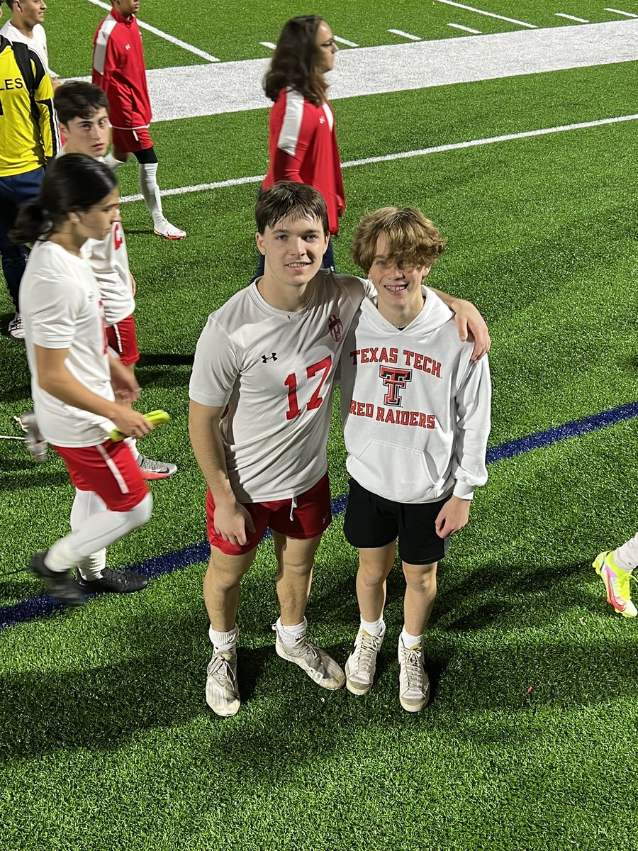 AndreaTilley6's tweet photo. First game was a winner. Its going to be a fun season. @DHSSoccer3 https://t.co/2aM4xrNInr