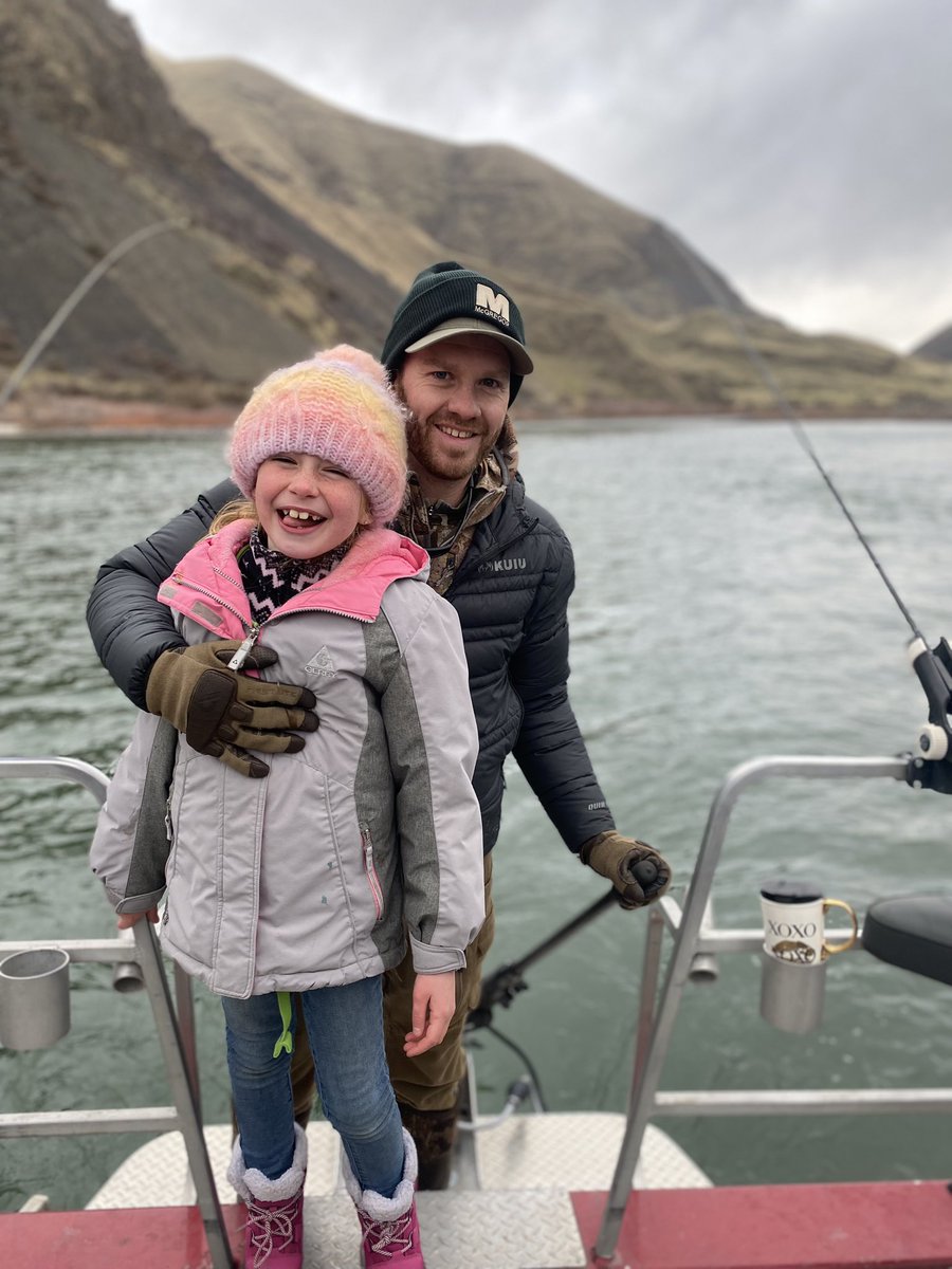SamKimmell's tweet photo. Cold one but a good one. #steelhead https://t.co/iiysJMo9nk