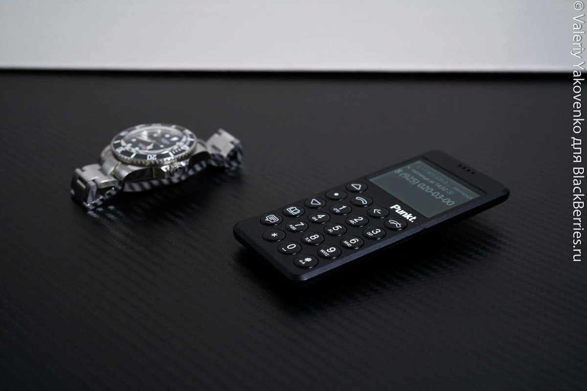blackberriesru's tweet photo. Представляем новое поколение телефонов Punkt MP 02. В ноябре 2021 года компания представила обновленный Punkt MP 02 New Generation второго поколения, получивший новую аппаратную базу для поддержки сетей 4G LTE по всему миру https://t.co/RjyjUkVTPZ #Punkt #PunktMP02 https://t.co/KMep3Zavhu