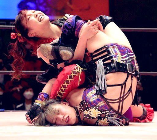 MaouFujii's tweet photo. YOU SEE THIS?! THIS WAIT FOR YOU ALL AT DESCENT!! BE READY TO LOSE AND CRY!! https://t.co/WxdqeIusAL