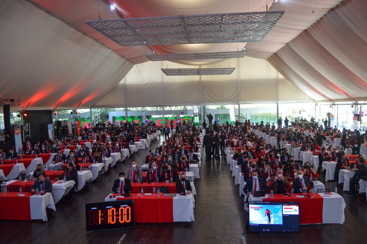JMRomeroLora's tweet photo. Kick Off @MAPFRE_MX 2022. Arrancamos el año con fuerza en compañía de colaboradores, directores, consejeros y el comité de dirección de la compañía. https://t.co/HynyqbxFR4