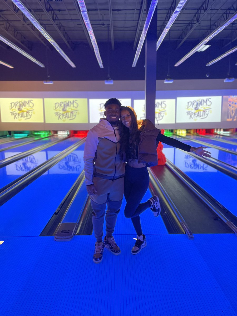 tgood1110's tweet photo. Amazing time with my fam and friends last week at @MyMainEvent celebrating the holidays and my next chapter 💯 Now it’s time to get to work! 🙏🏾 #PathToTheDraft #MyMainEvent #DreamsToReality https://t.co/JNPQwTcUXK