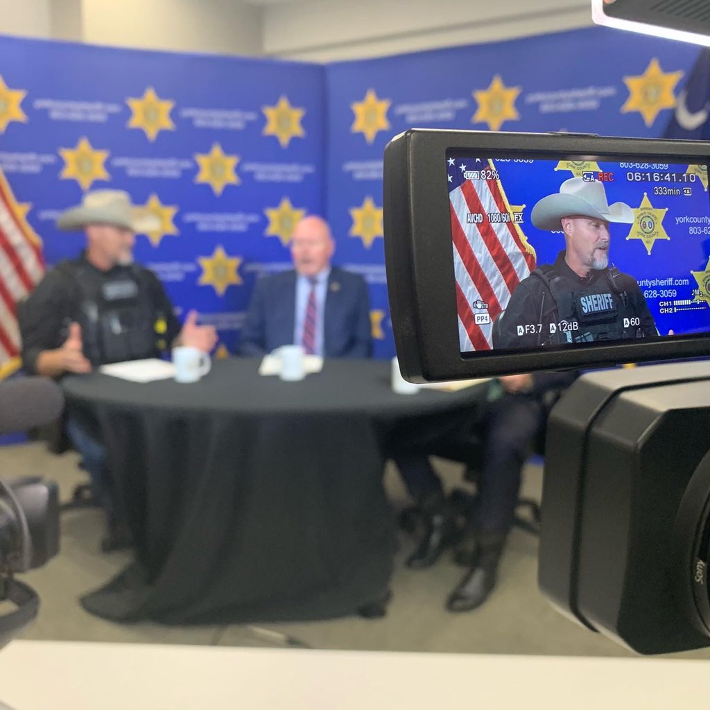 trentfaris's tweet image. A very productive #PIOLife day &amp;amp; bonus I got to meet @sherifflamb1 Mark Lamb, who also graciously agreed to be a interview resource for my #MPIO capstone paper. Winning all around today!!