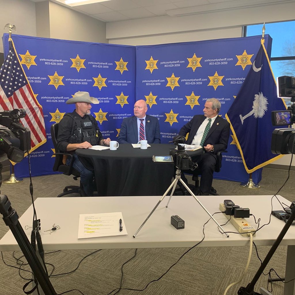 trentfaris's tweet image. A very productive #PIOLife day &amp;amp; bonus I got to meet @sherifflamb1 Mark Lamb, who also graciously agreed to be a interview resource for my #MPIO capstone paper. Winning all around today!!